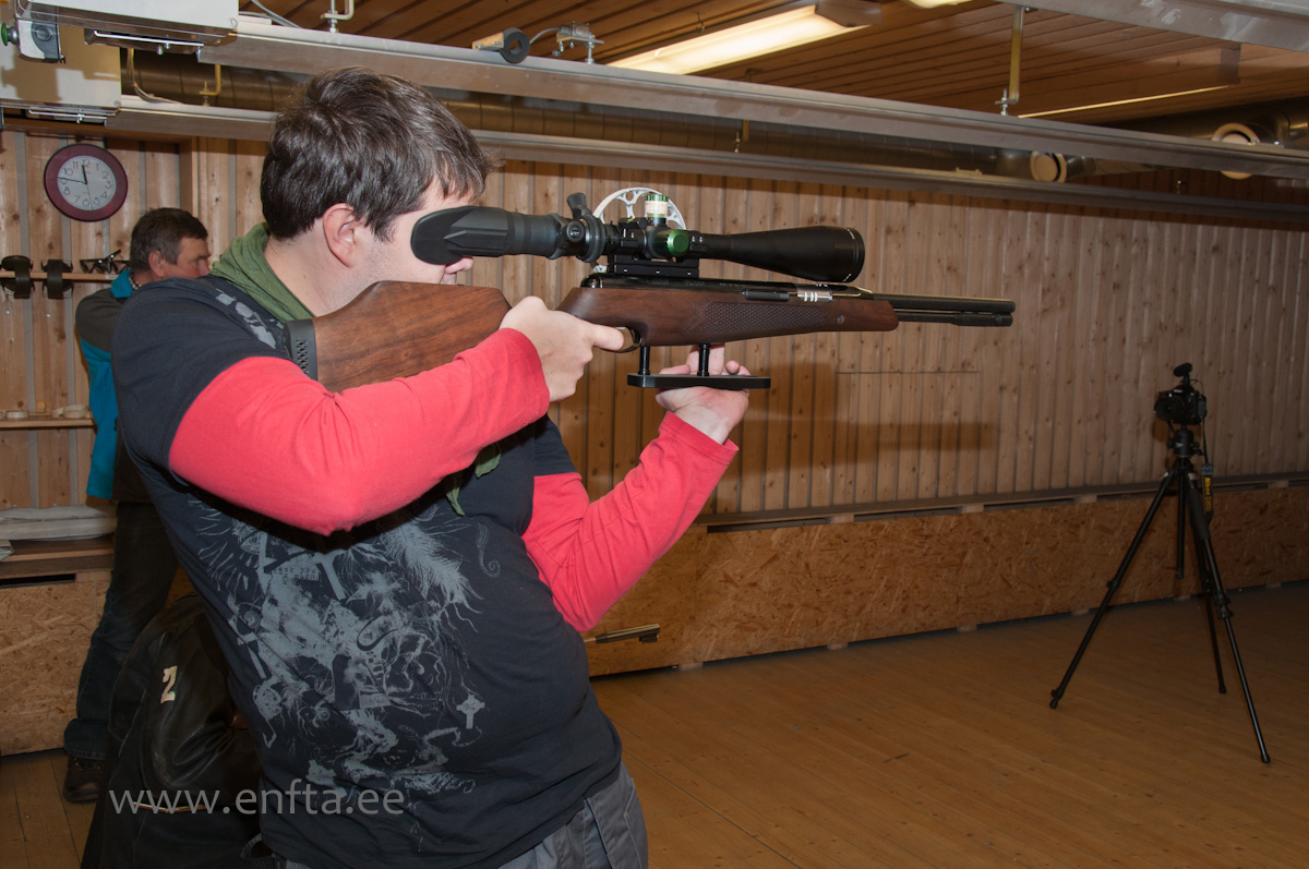 Meelis Mets - Air Arms TX200 HC, Hawke SideWinder 8-32x56